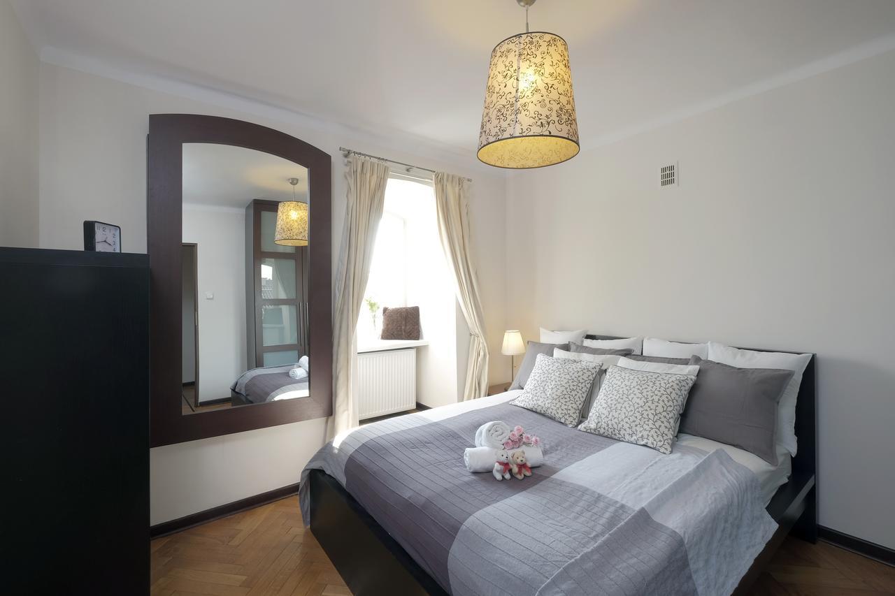 Apartments Old Town 2 Warsaw By Renters Ngoại thất bức ảnh